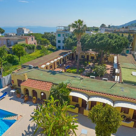 Hotel Terme Principe Lacco Ameno  ภายนอก รูปภาพ