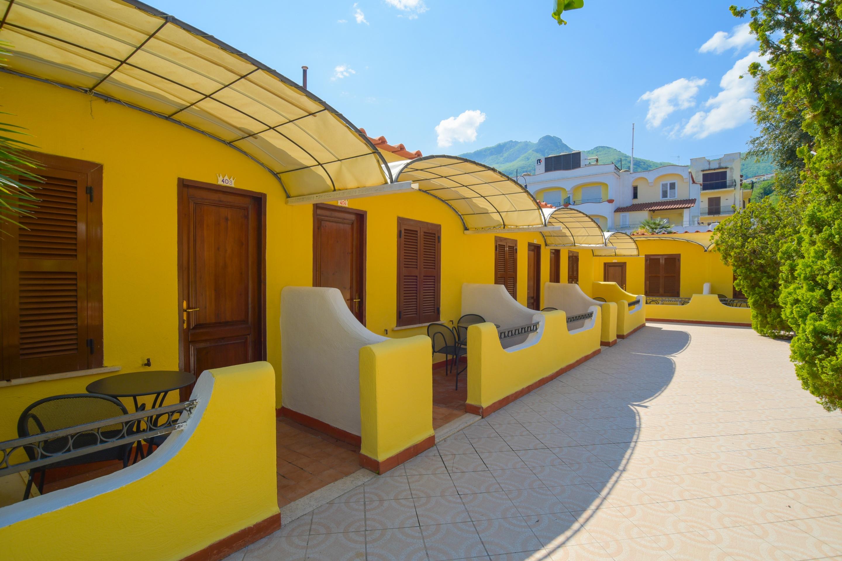 Hotel Terme Principe Lacco Ameno  ภายนอก รูปภาพ